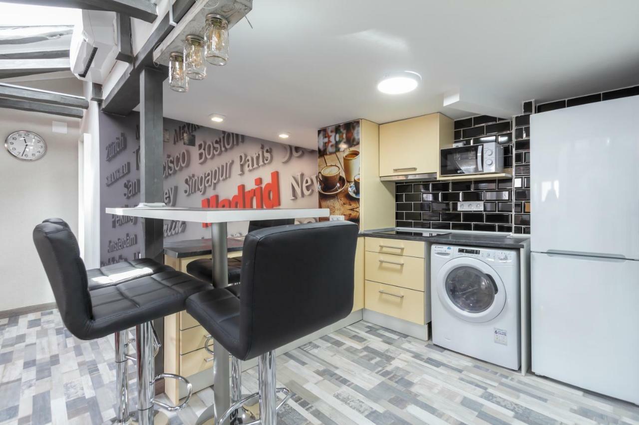 Luna Apartment Madrid Bagian luar foto